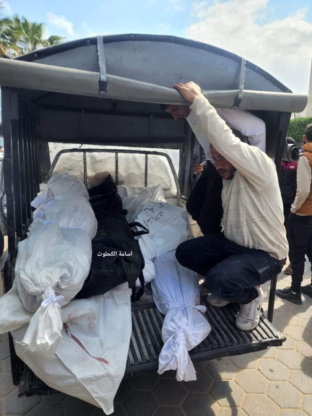 مجزرة عائلة أبو غولة 02